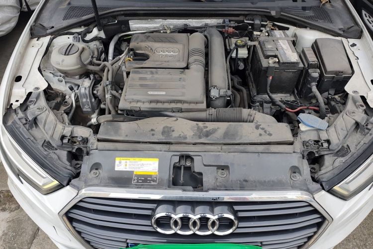 Used Audi A3 2017 Limousine 35 TFSI Ambition Edition Engine Bay