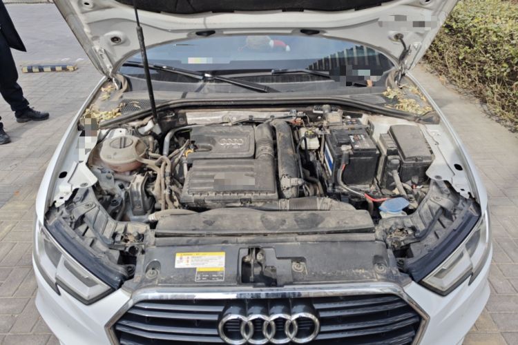 Used Audi A3 2017 Limousine 35 TFSI Fashion Model Engine Bay