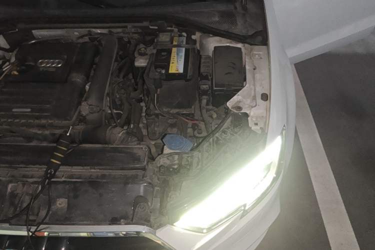 Used Audi A3 2017 Limousine 35 TFSI Fashion Model Engine Bay Left