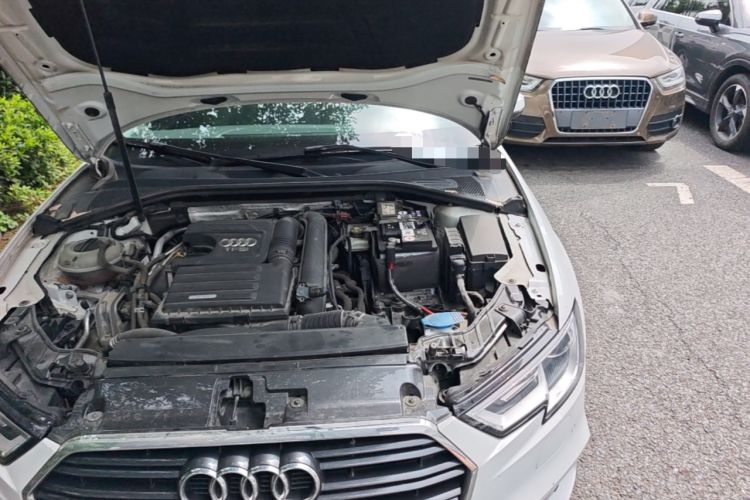 Used Audi A3 2017 Sportback 35 TFSI Fashion Model Engine Bay Left