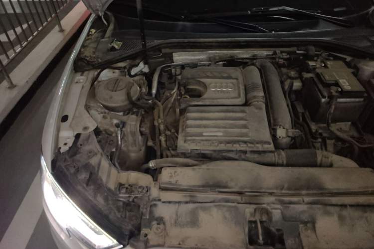 Used Audi A3 2017 Sportback 35 TFSI Ambition Edition Engine Bay Right