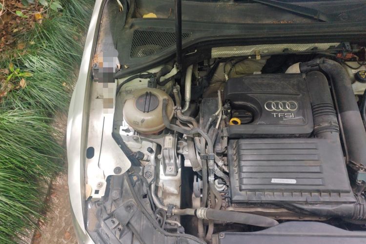 Used Audi A3 2017 Limousine 35 TFSI Ambition Edition Engine Bay Right