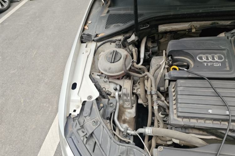 Used Audi A3 2017 Limousine 35 TFSI Ambition Edition Engine Bay Right