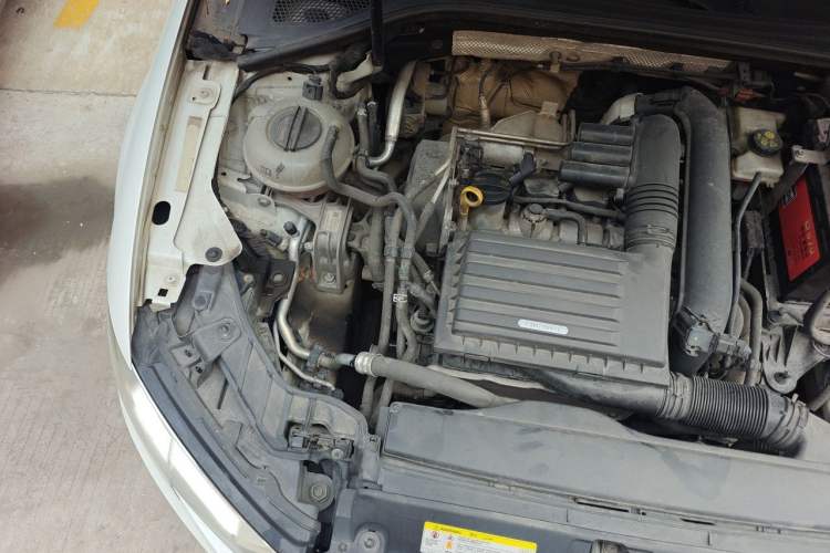 Used Audi A3 2017 Limousine 35 TFSI Ambition Edition Engine Bay Right