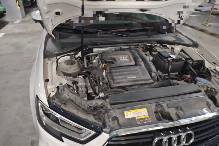 Used Audi A3 2017 Sportback 35 TFSI Sport Edition Engine Bay Right