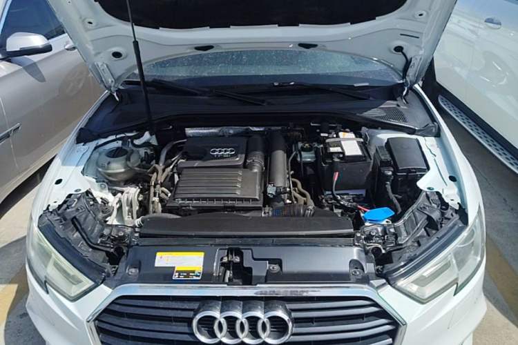 Used Audi A3 2017 Limousine 35 TFSI Fashion Model Engine Bay