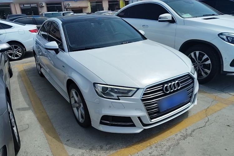 Used Audi A3 2017 Limousine 35 TFSI Fashion Model Exterior 1