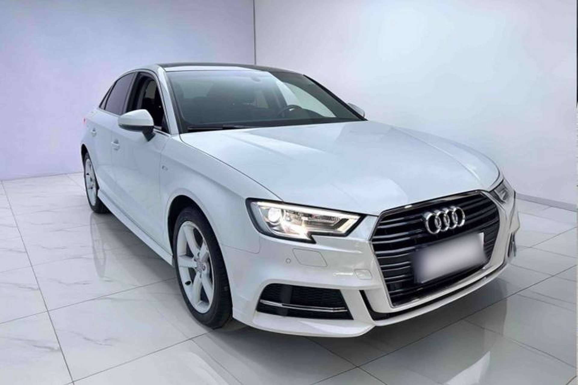 Used Audi A3 2017 Limousine 35 TFSI Fashion Model Exterior 2
