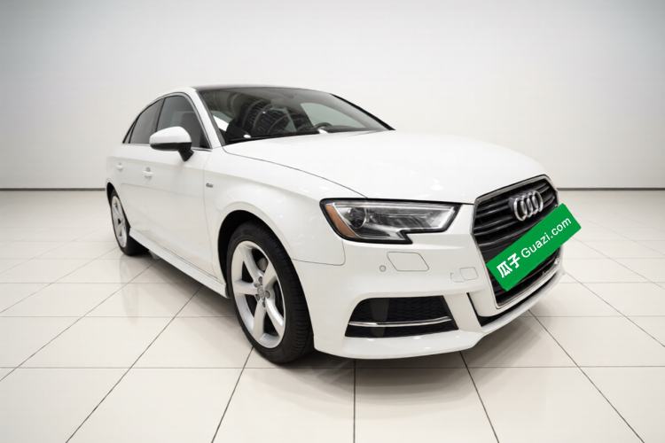 Used Audi A3 2017 Limousine 35 TFSI Fashion Model Exterior 2