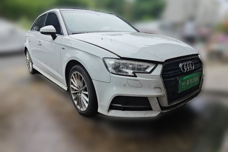 Used Audi A3 2017 Sportback 35 TFSI Fashion Model Exterior 2