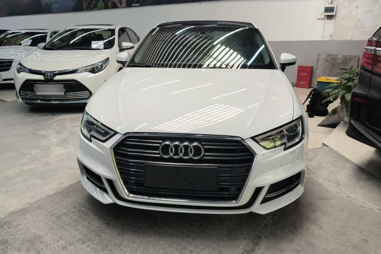 Used Audi A3 2017 Sportback 35 TFSI Fashion Model Exterior 2