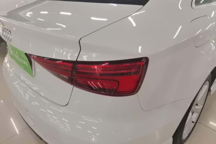 Used Audi A3 2017 Limousine 35 TFSI Fashion Model Exterior 3