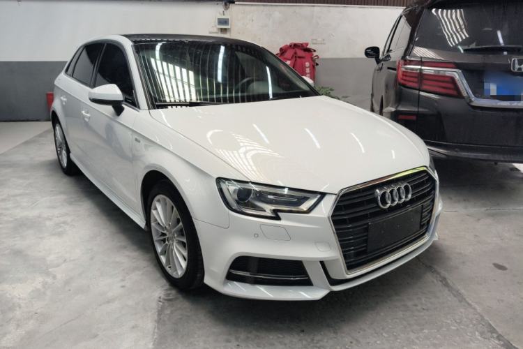 Used Audi A3 2017 Sportback 35 TFSI Fashion Model Exterior 3