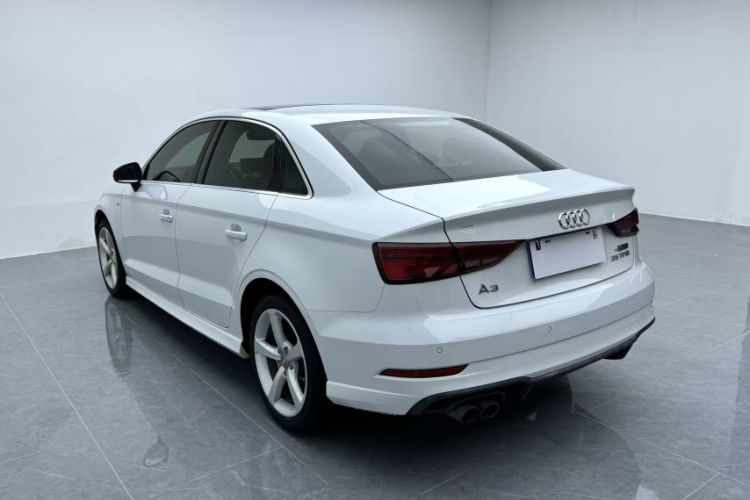 Used Audi A3 2017 Limousine 35 TFSI Fashion Model Exterior 4