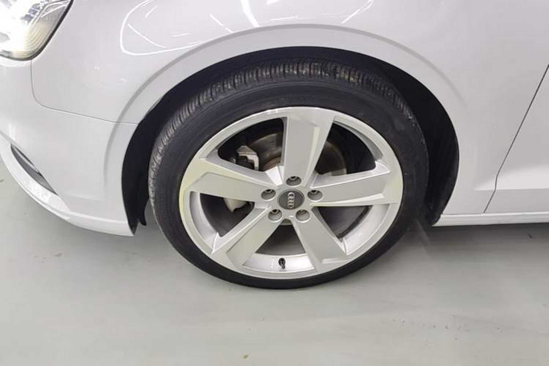 Used Audi A3 2017 Limousine 35 TFSI Style Edition Exterior 4