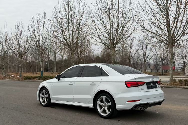 Used Audi A3 2017 Limousine 35 TFSI Fashion Model Exterior 7