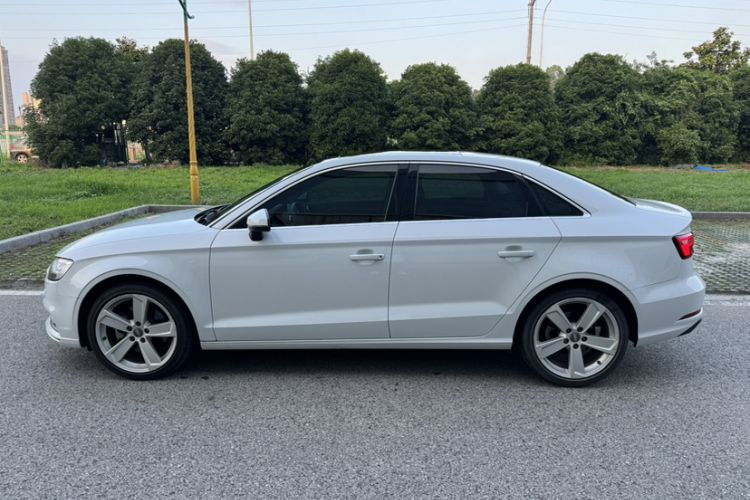 Used Audi A3 2017 Limousine 40 TFSI Style Edition Exterior 7
