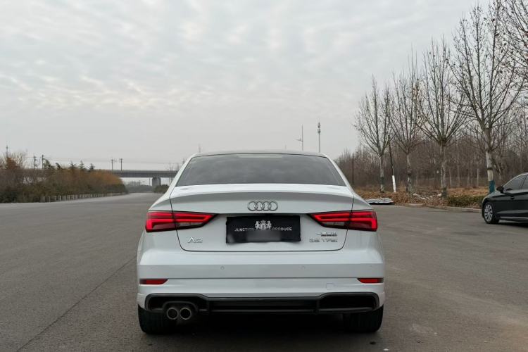 Used Audi A3 2017 Limousine 35 TFSI Fashion Model Exterior 8