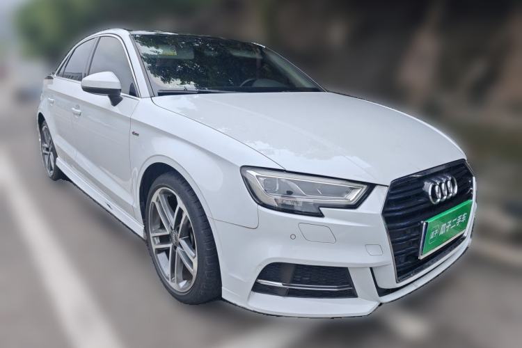 Used Audi A3 2017 Limousine 35 TFSI Sport Edition Front Right 45 Deg