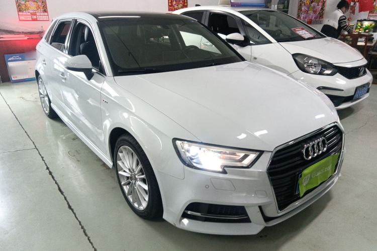 Used Audi A3 2017 Sportback 35 TFSI Fashion Model Front Right 45 Deg