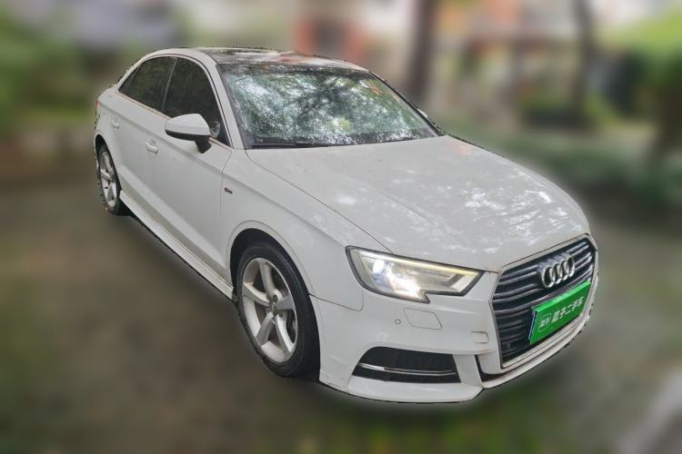 Used Audi A3 2017 Limousine 35 TFSI Fashion Model Front Right 45 Deg