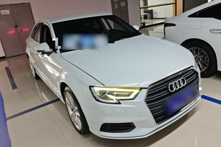 Used Audi A3 2017 Limousine 35 TFSI Ambition Edition Front Right 45 Deg