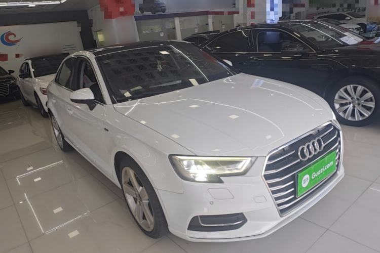 Used Audi A3 2017 Limousine 35 TFSI Style Edition Front Right 45 Deg