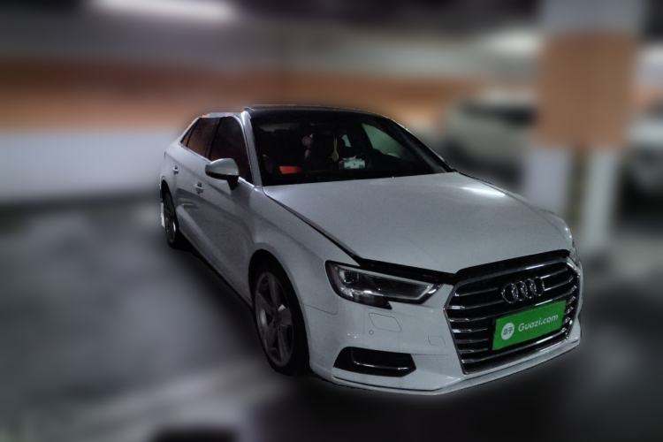 Used Audi A3 2017 Limousine 35 TFSI Style Edition Front Right 45 Deg