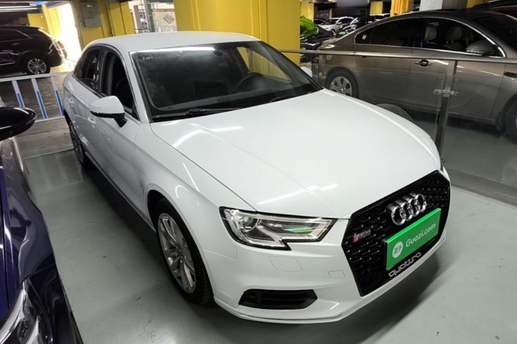 Used Audi A3 2017 Limousine 35 TFSI Ambition Edition Front Right 45 Deg