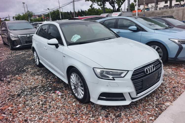 Used Audi A3 2017 Sportback 35 TFSI Fashion Model Front Right 45 Deg