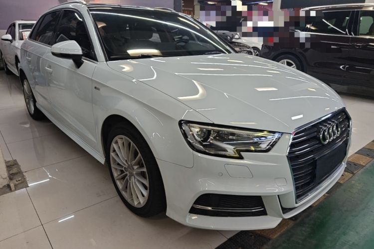 Used Audi A3 2017 Sportback 35 TFSI Fashion Model Front Right 45 Deg