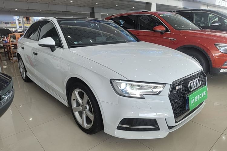 Used Audi A3 2017 Limousine 35 TFSI Fashion Model Front Right 45 Deg
