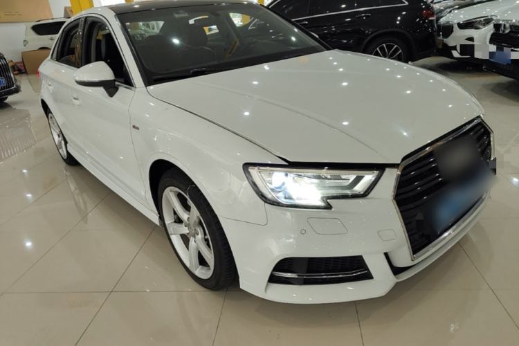 Used Audi A3 2017 Limousine 35 TFSI Fashion Model Front Right 45 Deg