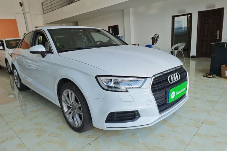 Used Audi A3 2017 Limousine 35 TFSI Ambition Edition Front Right 45 Deg