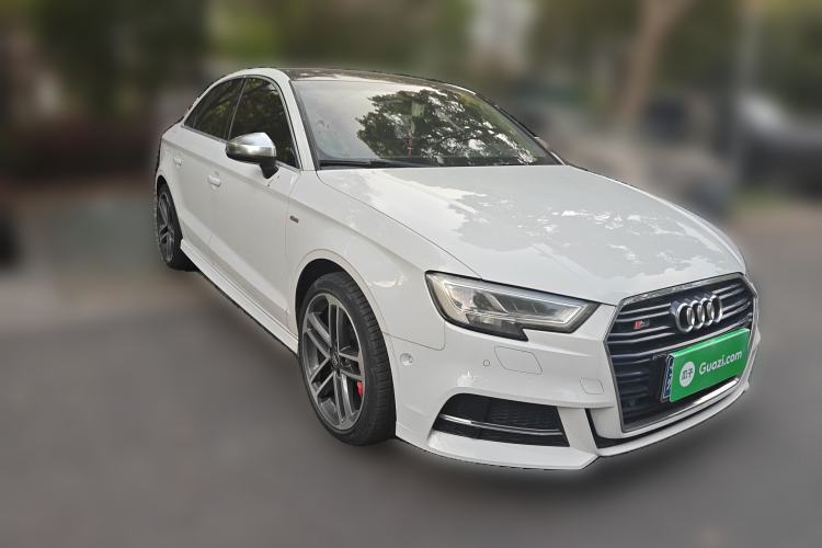 Used Audi A3 2017 Limousine 35 TFSI Sport Edition Front Right 45 Deg