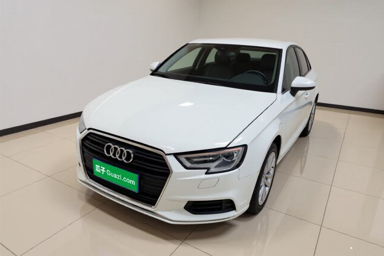 Used Audi A3 2017 Limousine 35 TFSI Ambition Edition Guazi used car, China used car export, Used car for sale, Used cars, Cheapest cars for sale