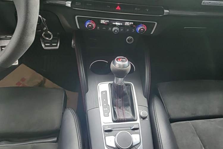 Used Audi A3 2017 Sportback 35 TFSI Sport Edition Gear Lever