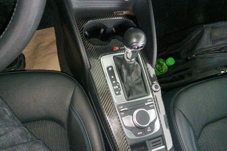 Used Audi A3 2017 Sportback 35 TFSI Fashion Model Gear Lever