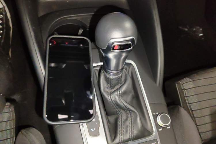 Used Audi A3 2017 Sportback 35 TFSI Sport Edition Gear Lever