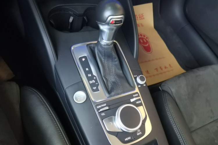 Used Audi A3 2017 Cabriolet 40 TFSI Gear Lever