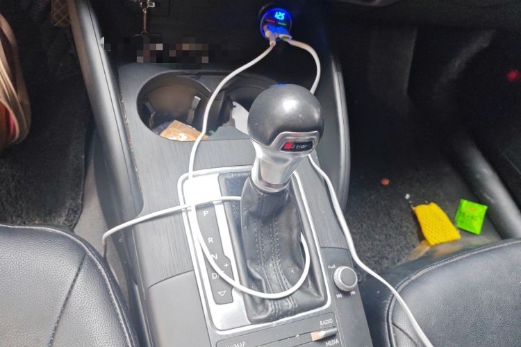 Used Audi A3 2017 Limousine 35 TFSI Ambition Edition Gear Lever