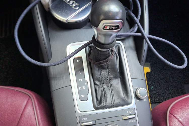 Used Audi A3 2017 Limousine 35 TFSI Fashion Model Gear Lever