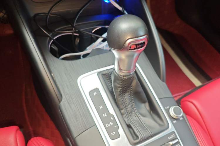 Used Audi A3 2017 Sportback 35 TFSI Sport Edition Gear Lever