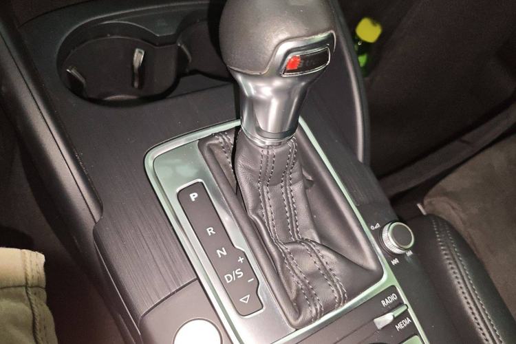 Used Audi A3 2017 Cabriolet 40 TFSI Gear Lever
