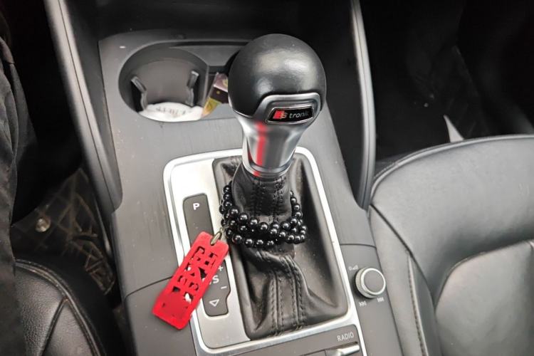 Used Audi A3 2017 Sportback 35 TFSI Fashion Model Gear Lever