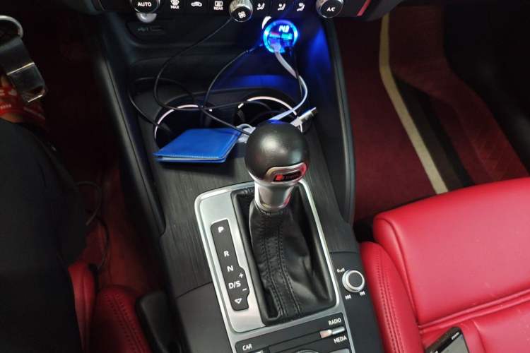 Used Audi A3 2017 Sportback 35 TFSI Sport Edition Gear Lever