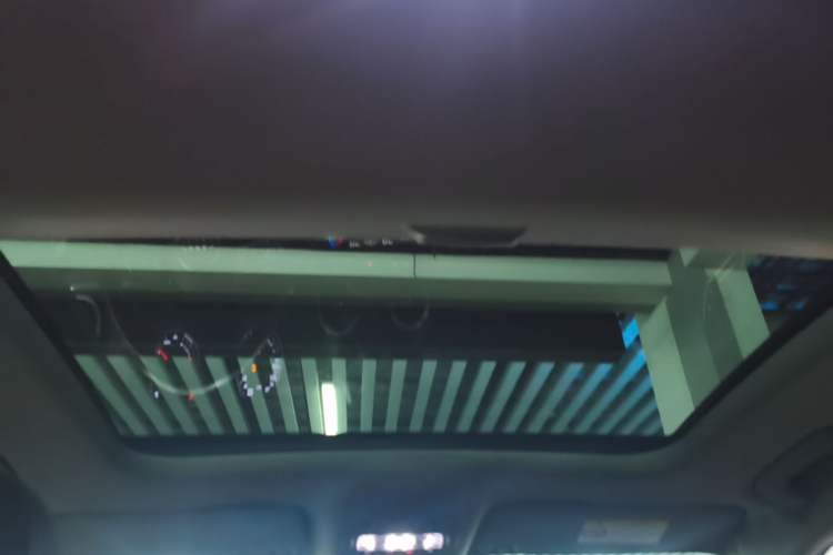 Used Audi A3 2017 Limousine 40 TFSI Style Edition Headliner