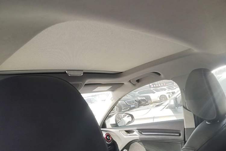 Used Audi A3 2017 Limousine 35 TFSI Fashion Model Headliner