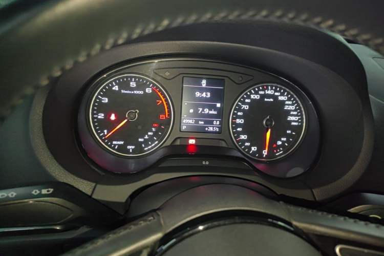 Used Audi A3 2017 Limousine 35 TFSI Fashion Model Instrument Cluster