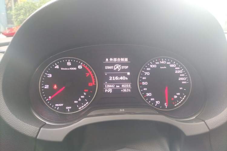 Used Audi A3 2017 Limousine 35 TFSI Ambition Edition Instrument Cluster